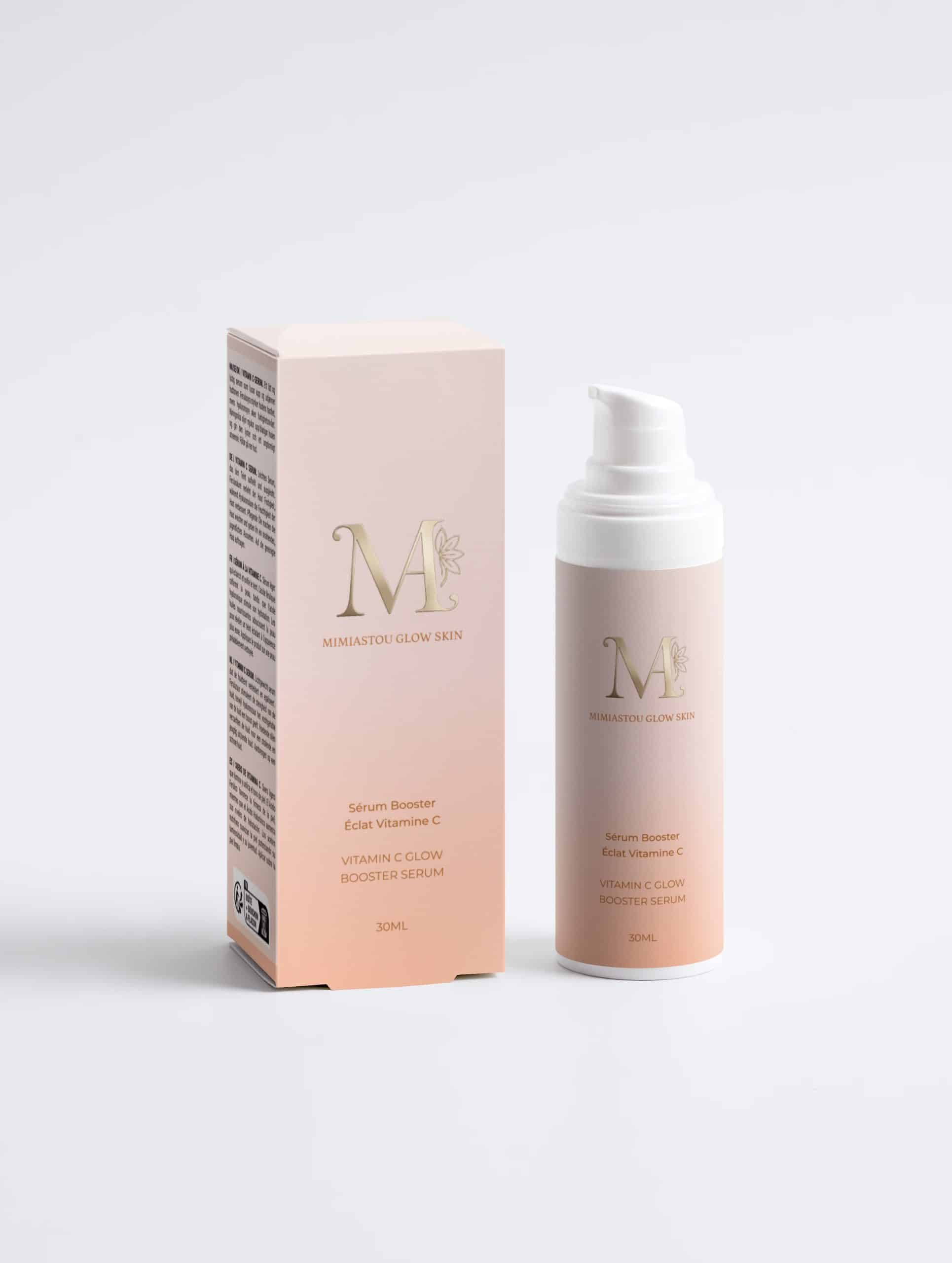 Flacon et étui du Sérum Booster Éclat Vitamine C Mimiastou-Glow-Skin à la vitamine C et acide hyaluronique.